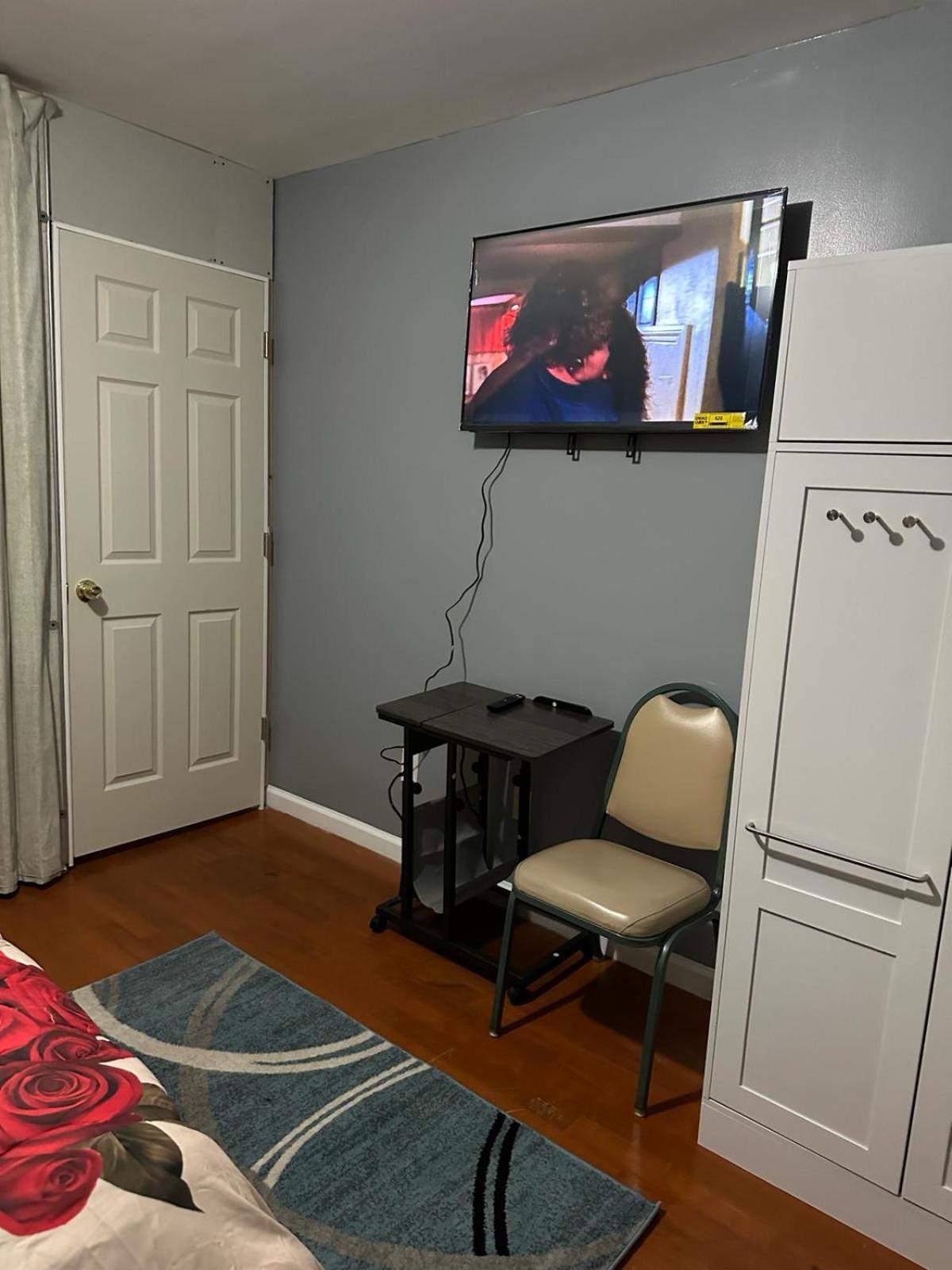 Divine Guest House Room D. 6Mins Near Ewr Newark Airport, 4Mins To Penn Station / Prudential Værelse billede